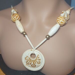 Statement Necklace Elephant Cream 34" Bead Plastic
